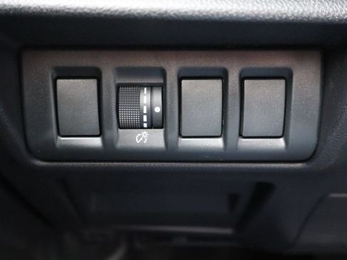 Used 2023 Subaru Outback Premium AWD/4WD image 28