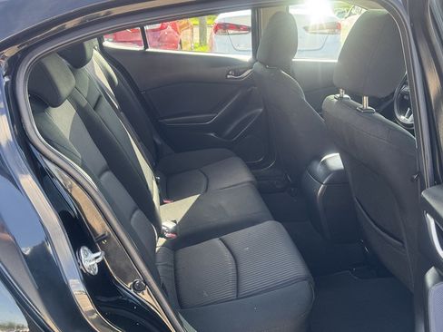 Used 2016 MAZDA MAZDA3 i Touring w/ Popular Equipment Package FWD image 26