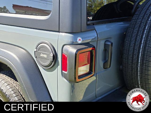 Used 2025 Jeep Wrangler Sport AWD/4WD image 13