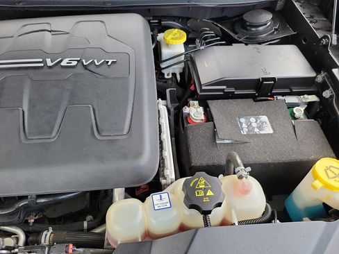 Used 2019 Jeep Cherokee Limited AWD/4WD image 41