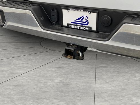 Used 2025 Chevrolet Silverado 2500 W/T w/ WT Convenience Package image 4