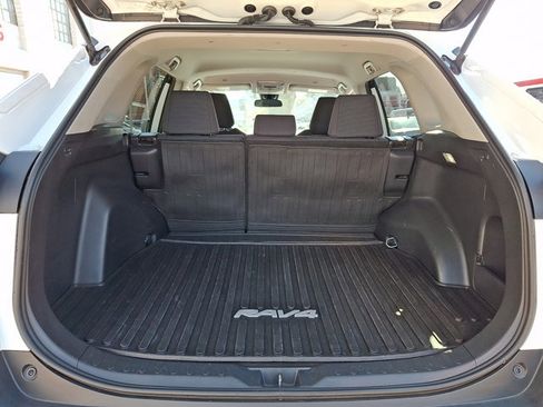Used 2023 Toyota RAV4 LE image 28