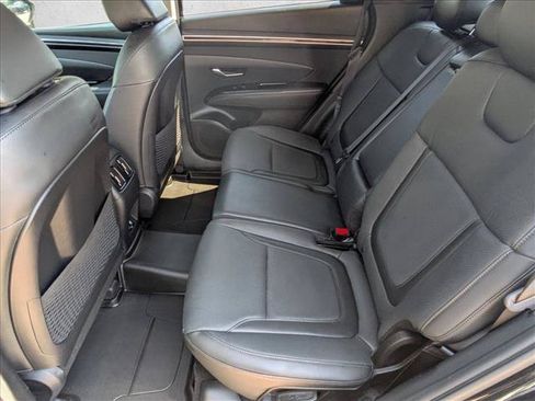 Used 2022 Hyundai Tucson Limited AWD/4WD image 18
