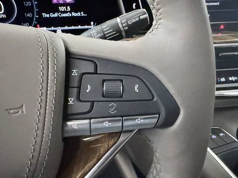 Used 2023 Cadillac Escalade ESV Premium Luxury Platinum w/ LPO, Radiant Package AWD/4WD image 34