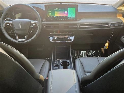 New 2026 Lincoln Corsair Reserve w/ Jet Appearance Package image 15