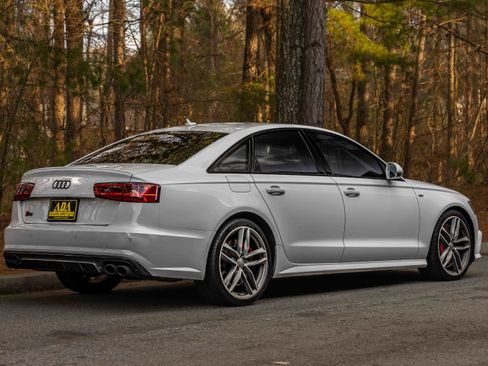 Used 2017 Audi S6 Prestige w/ S6 Sport Package image 52