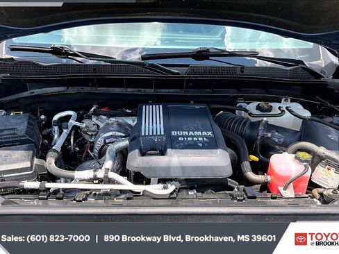 Used 2024 GMC Sierra 1500 SLE w/ X31 Off-Road Package AWD/4WD image 8