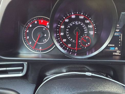 Used 2021 Hyundai Elantra SE image 16