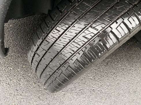 Used 2021 Jeep Compass Limited w/ Sun and Sound Group image 12