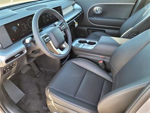 New 2026 Hyundai Ioniq 9 SEL w/ Tow & Go Package image 11