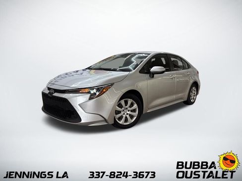 Used 2021 Toyota Corolla LE image 1