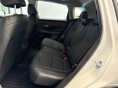 Used 2025 Acura ADX AWD image 13