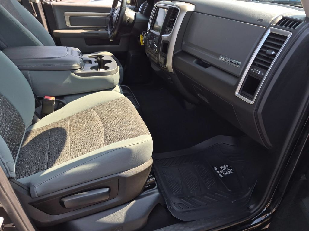 Used 2019 RAM 1500 Big Horn AWD/4WD image 34