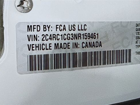 Used 2022 Chrysler Voyager LX FWD image 40