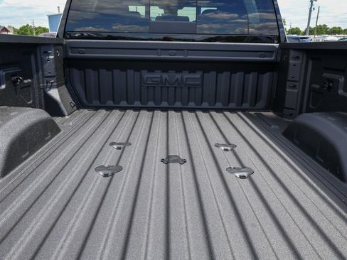 New 2026 GMC Sierra 2500 Denali w/ Denali Reserve Package AWD/4WD image 6