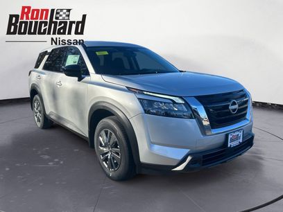 New 2025 Nissan Pathfinder S