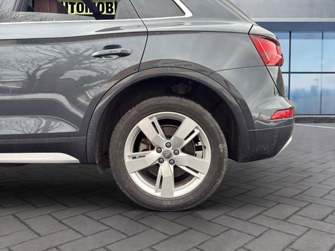 Used 2018 Audi Q5 2.0T Premium Plus w/ Premium Plus Package image 23