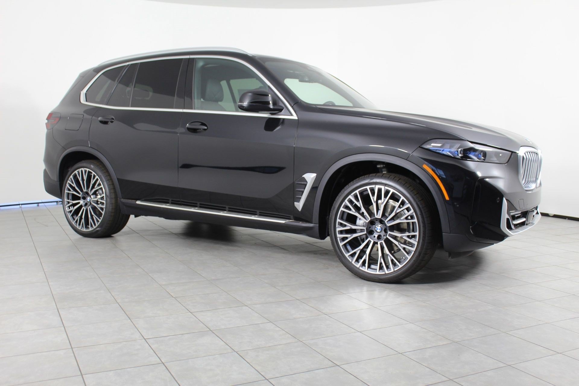 Used 2026 BMW X5 sDrive40i w/ Climate Comfort Package RWD image 19
