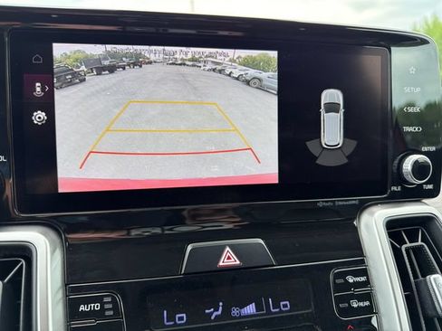 Used 2022 Kia Sorento S w/ Panoramic Sunroof Package AWD/4WD image 37