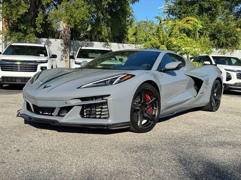 New 2025 Chevrolet Corvette E-Ray w/ ZER Performance Package image 4