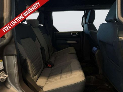 Used 2022 Ford Bronco Outer Banks AWD/4WD image 32