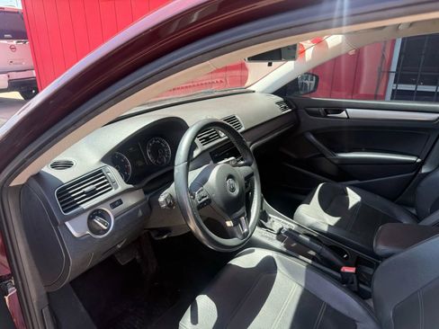 Used 2014 Volkswagen Passat 1.8T Wolfsburg Edition FWD image 8