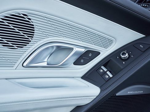 Used 2020 Audi R8 V10 performance image 34