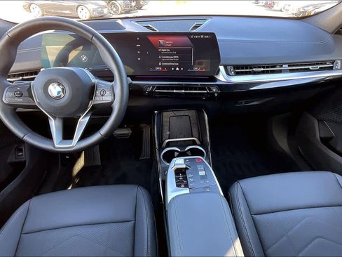 Used 2025 BMW X2 xDrive28i w/ Premium Package image 18