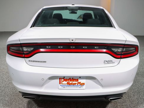 Used 2022 Dodge Charger SXT image 8