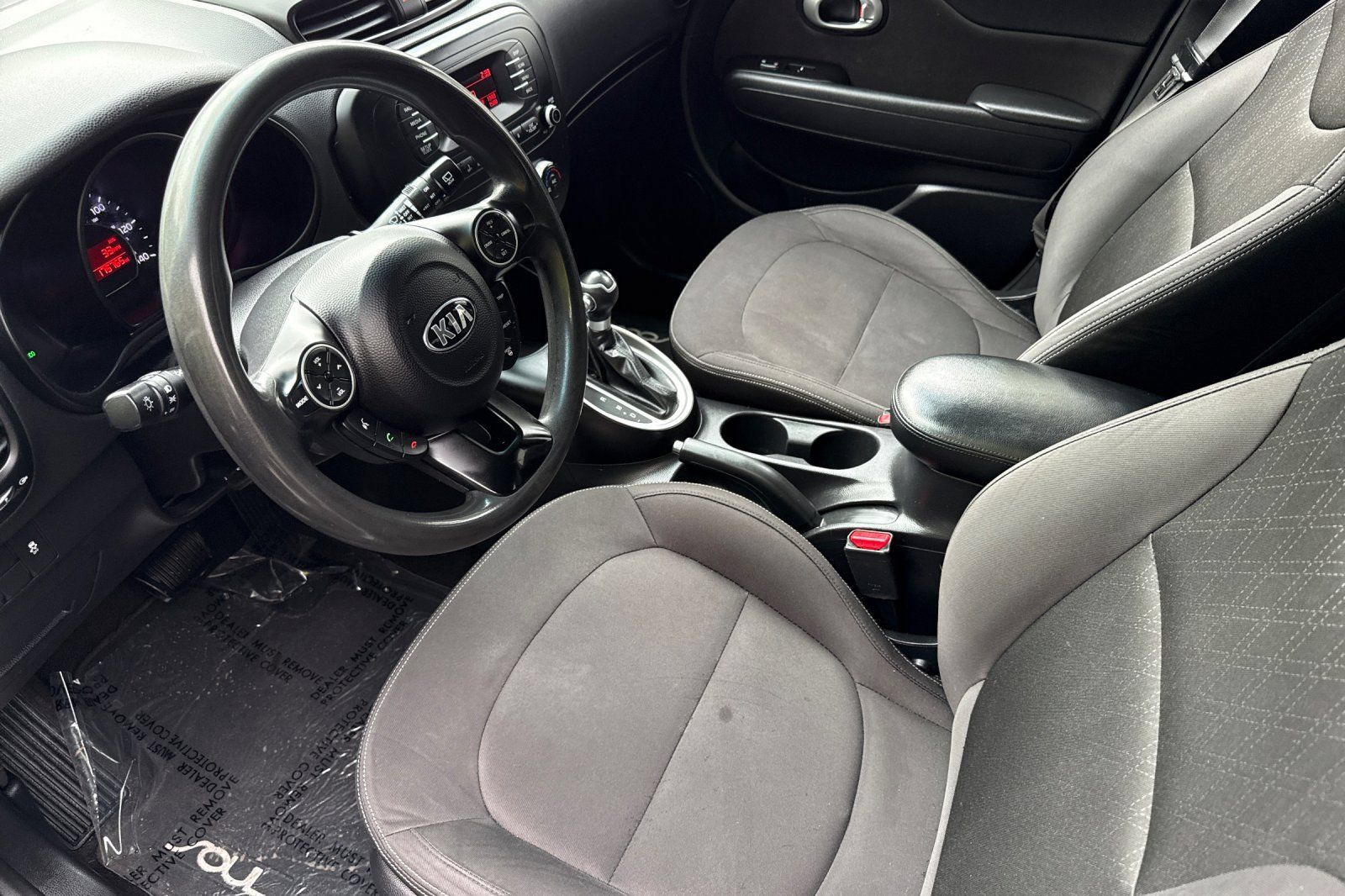 Used 2015 Kia Soul FWD image 10