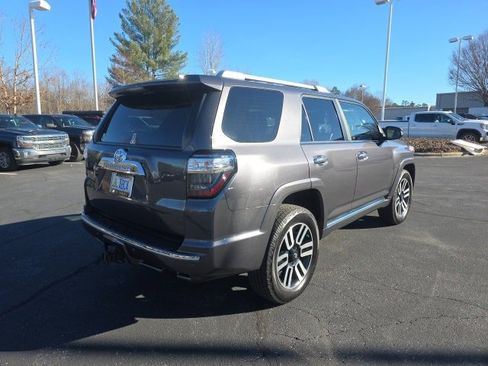 Used 2016 Toyota 4Runner Limited image 7