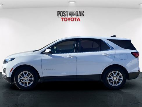 Used 2023 Chevrolet Equinox LT image 4