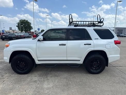 Used 2012 Toyota 4Runner Limited w/ Convenience Pkg AWD/4WD image 5