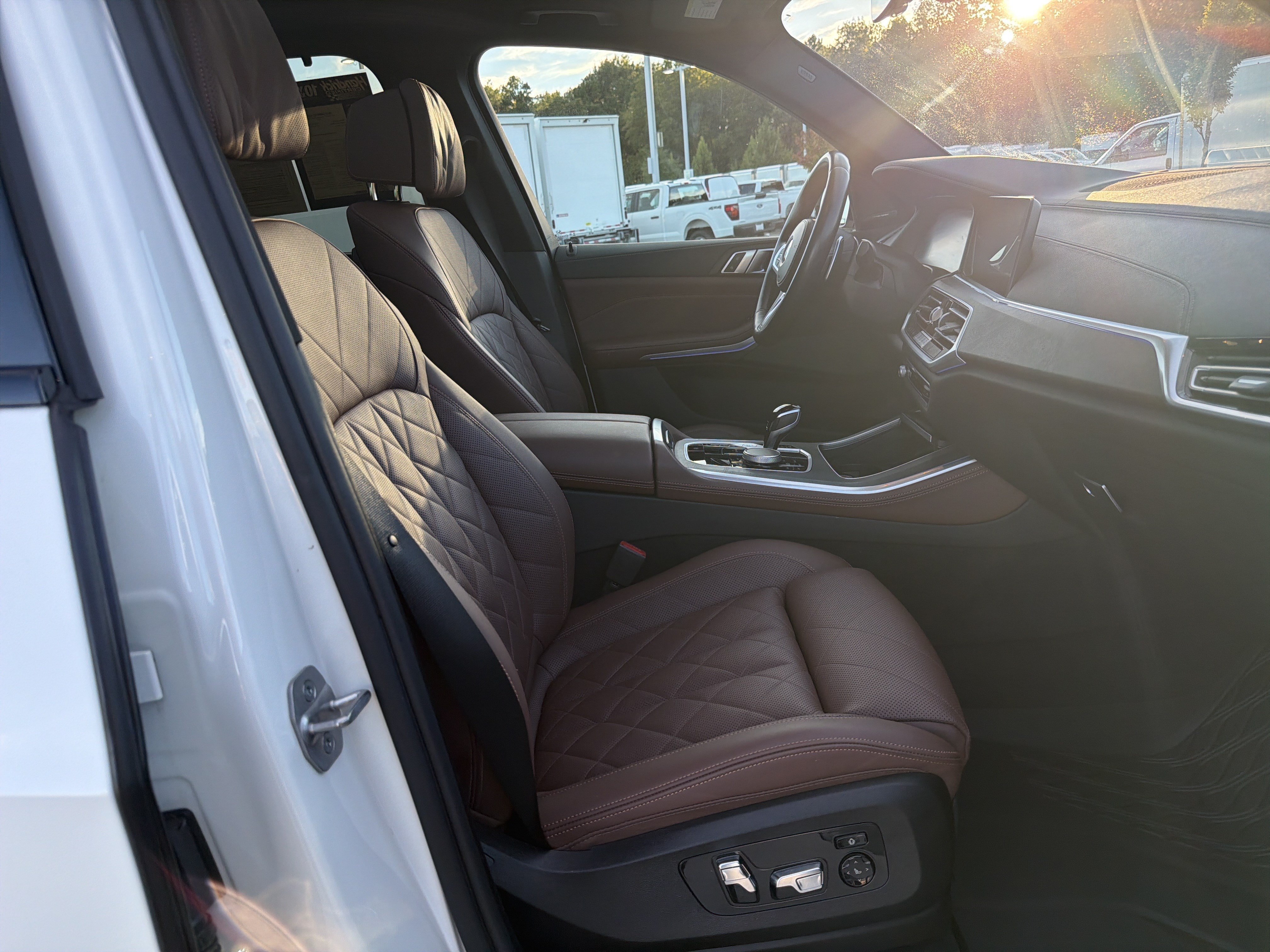 Used 2023 BMW X5 sDrive40i w/ M Sport Package RWD image 33
