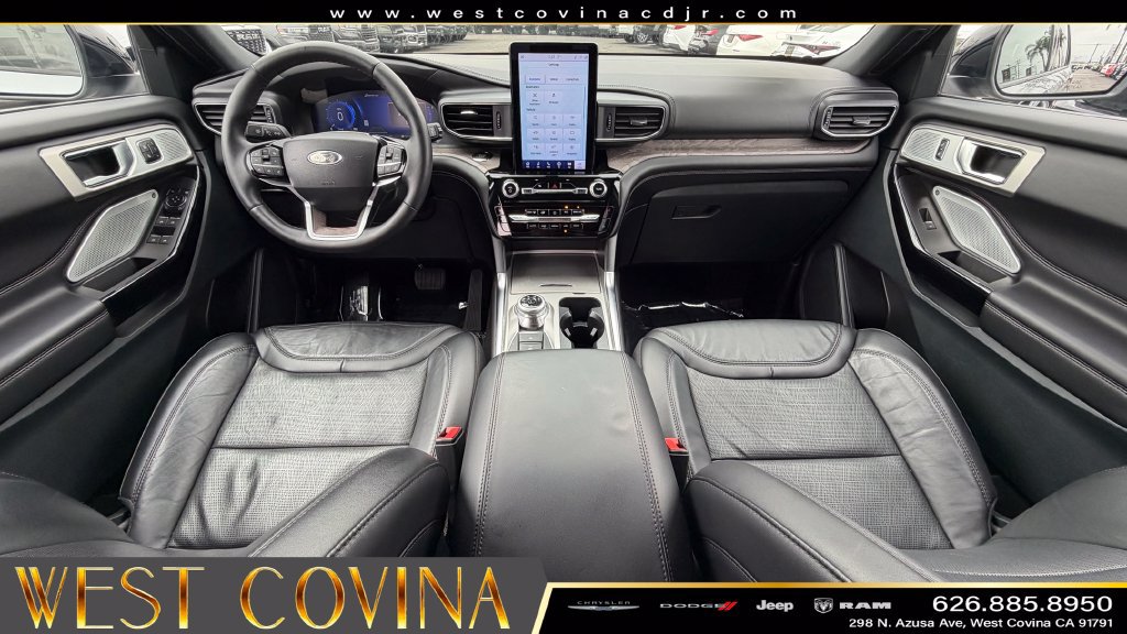 Used 2024 Ford Explorer Platinum w/ Technology Package AWD/4WD image 36