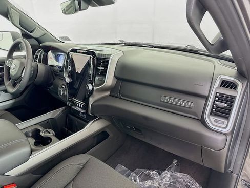 New 2026 RAM 1500 Big Horn AWD/4WD image 27