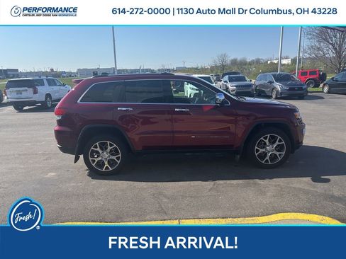 Used 2022 Jeep Grand Cherokee Limited image 3