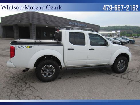 Used 2020 Nissan Frontier PRO-4X w/ Pro-4x Utility Package AWD/4WD image 14