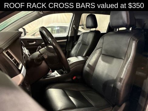 Used 2018 Toyota Highlander XLE image 6