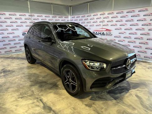 Used 2021 Mercedes-Benz GLC 300 4MATIC w/ AMG Line image 9