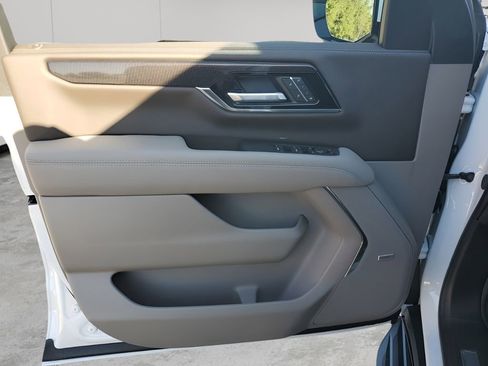 New 2026 GMC Yukon XL Elevation w/ LPO, Floor Liner Package image 26