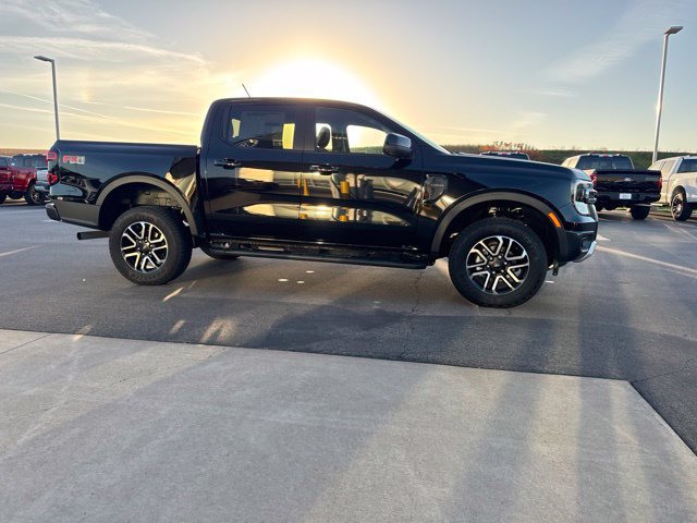 New 2026 Ford Ranger Lariat w/ FX4 Off-Road Package AWD/4WD image 6