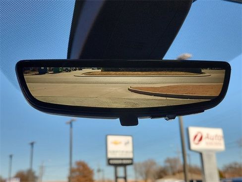 Used 2021 Chevrolet Tahoe High Country w/ Premium Package image 19