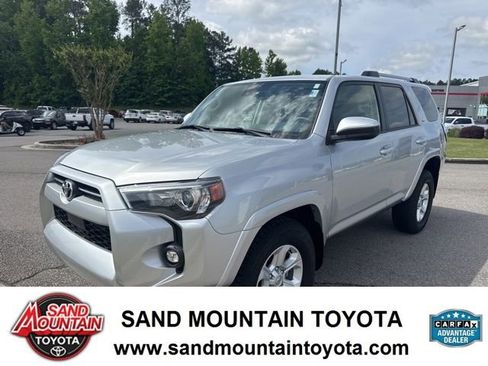 Used 2024 Toyota 4Runner SR5 RWD image 6