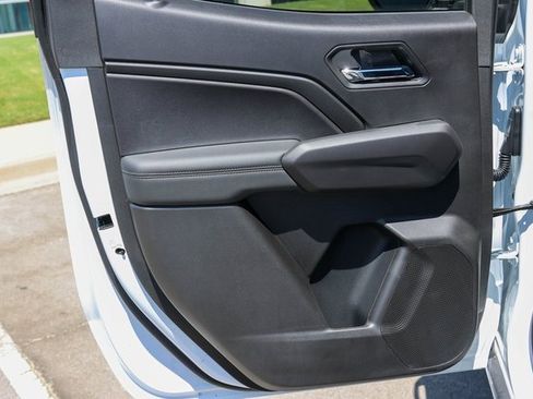 New 2026 GMC Canyon Elevation w/ Convenience Package image 10