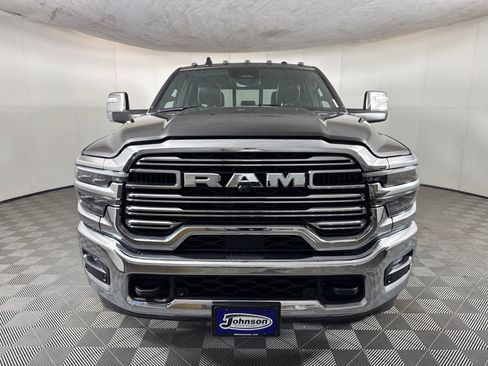 Certified 2025 RAM 3500 Laramie AWD/4WD image 2