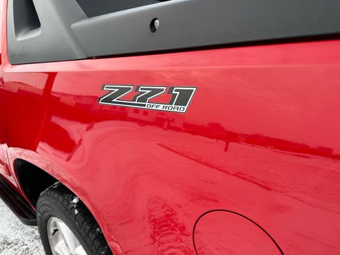 Used 2008 Chevrolet Avalanche LTZ w/ LTZ Preferred Equipment Group image 19