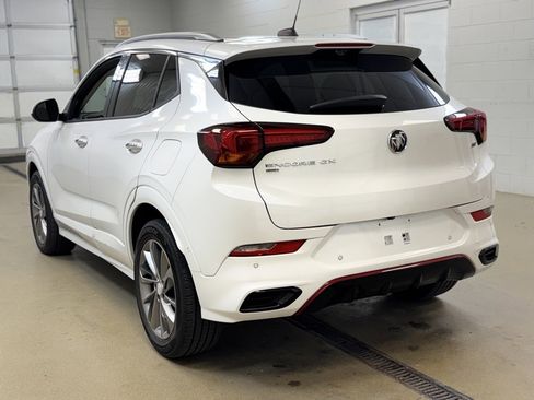 Used 2020 Buick Encore GX Essence w/ Experience Buick Package image 7