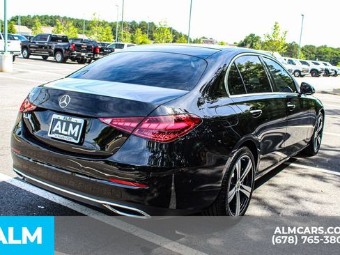 Used 2025 Mercedes-Benz C 300 Sedan image 5