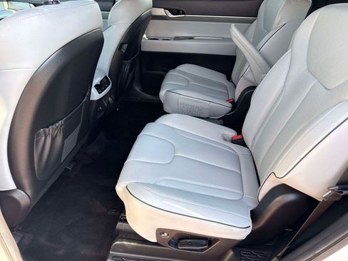 Used 2025 Hyundai Palisade SEL FWD image 15